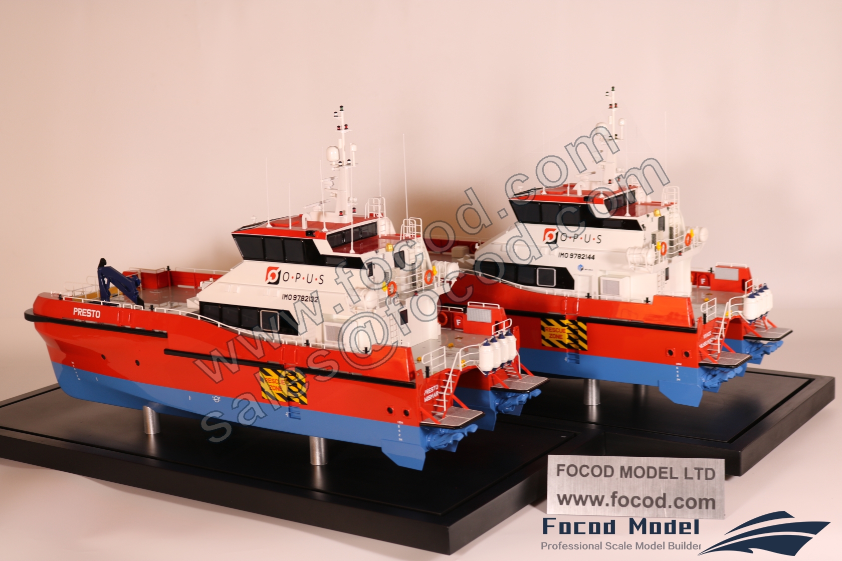 customized model of 27.5mCatamaran Workboat